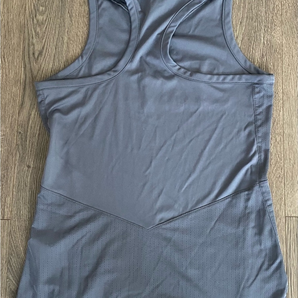 Bryant University Field Hockey tank small ADIDAS NWOT grey women’s athletic new‍ - Picture 5 of 5